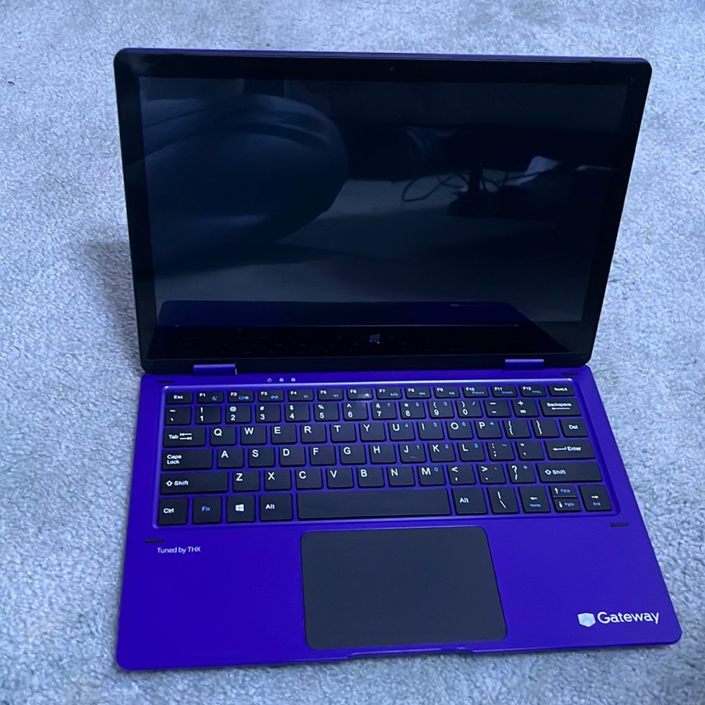 USED purple Gateway laptop 2-in-1
